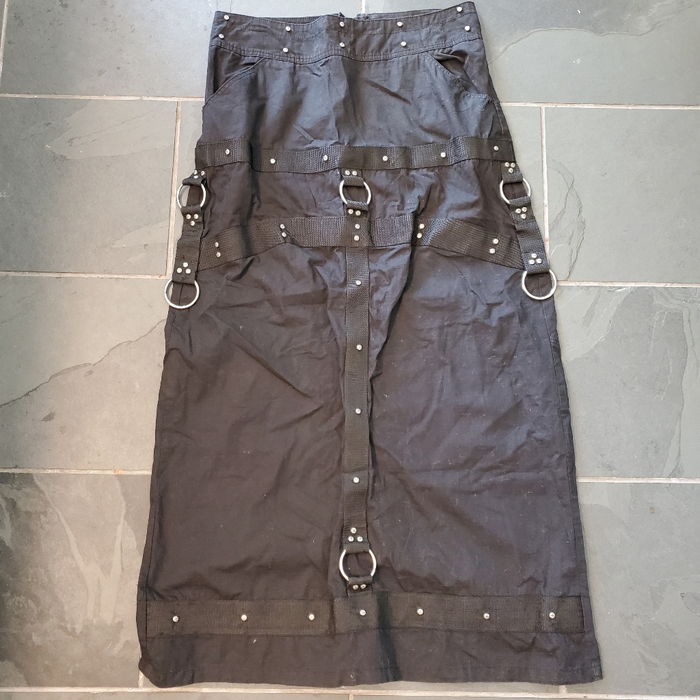 Gothic skirt!